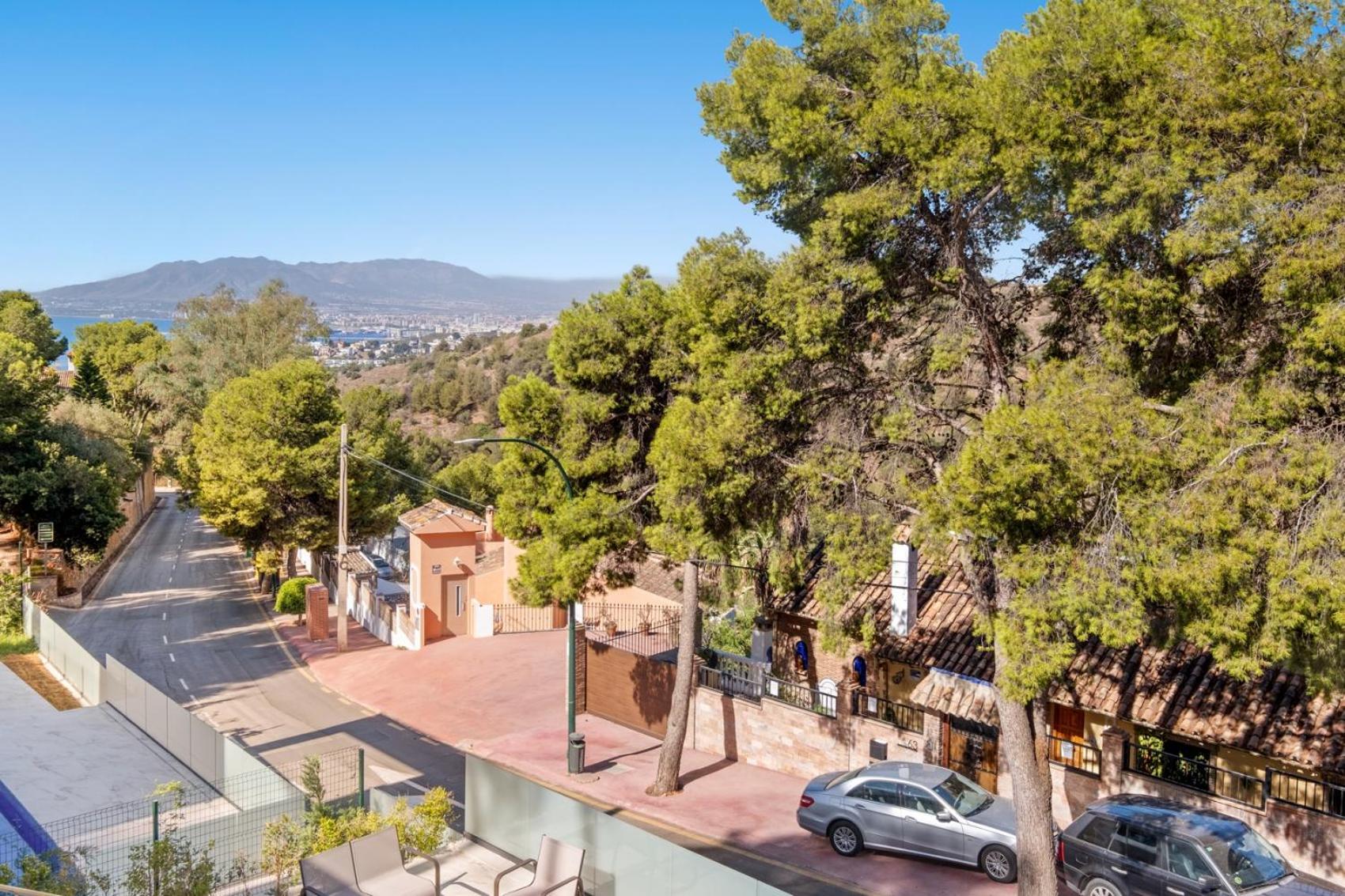 Villas Pinares De San Anton - Sea, City, Mountain, Views Málaga Extérieur photo